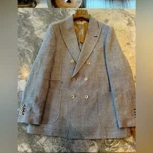 Brunello Cucinelli Men’s Linen Woven Jacket.